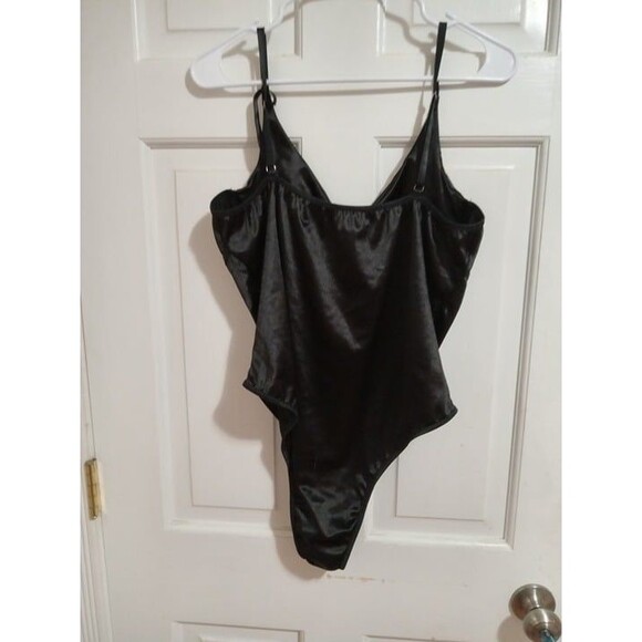 Bodysuit - Picture 2 of 3